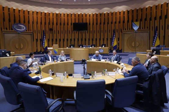 Članovi Zajedničke komisije za ljudska prava PSBiH održali sastanak sa predstavnicima Vijeća nacionalnih manjina BiH